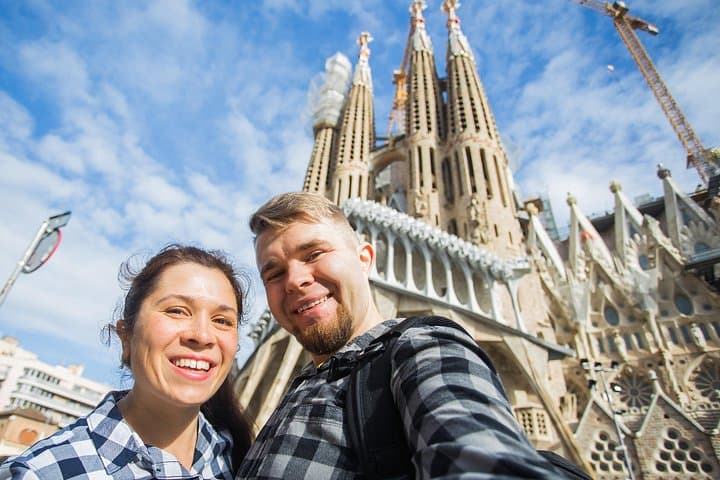 Sagrada Familia & Gaudi Tour Privat oder Kleingruppe — Foto 2