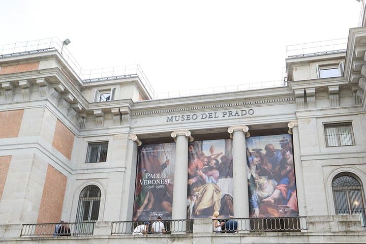 Contrastes de Madrid: Salamanca, Vallecas, Chinatown y Austrias — foto 4