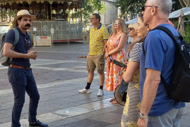 Avignon Walking Tour including Pope's Palace — photo 4