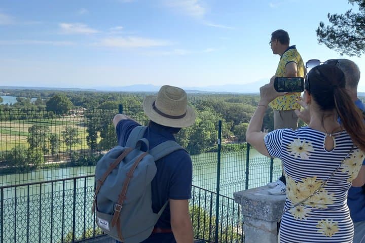 Avignon, St Rémy, Les Baux de Provence & Pont du Gard — photo 5