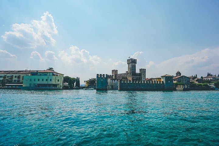 Escursione di un giorno da Verona al Lago di Garda Lazise e Sirmione — foto 4
