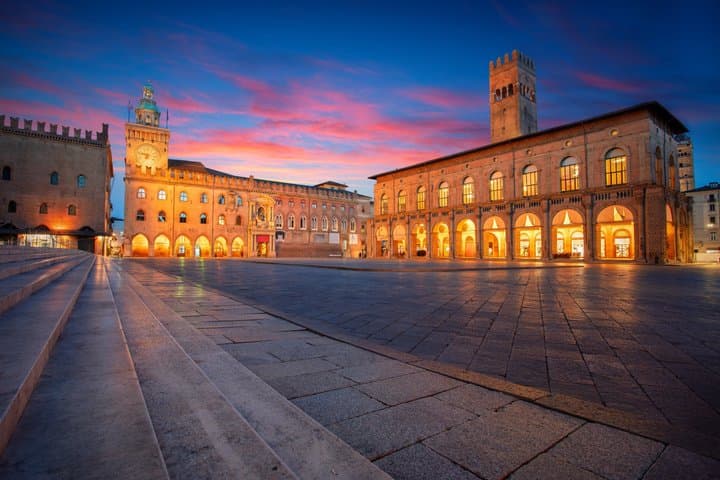 Bologna at Night Private Sightseeing Tour — photo 2