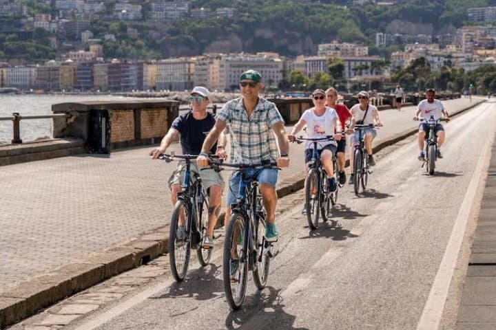Tour en Bicicleta por la Costa de Nápoles