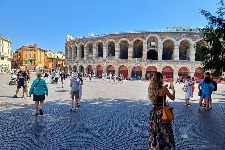 Verona & Gardasee mit Bootsfahrt: Ganztägige Tour ab Mailand