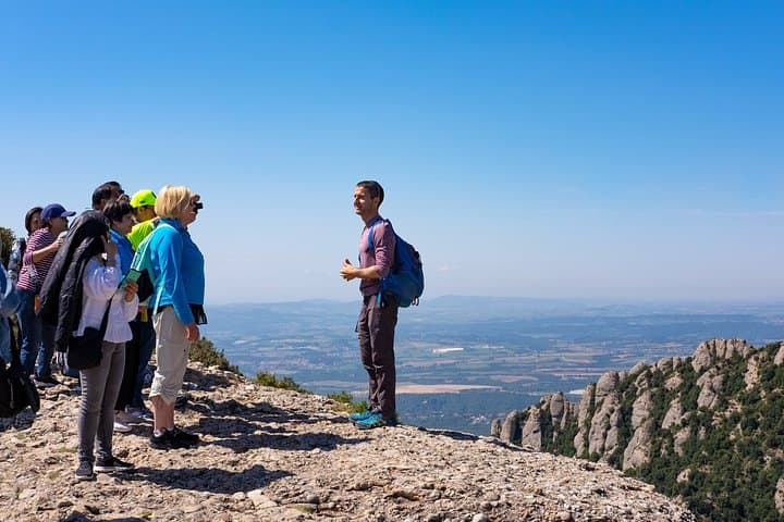 Halbtägiger Ausflug nach Montserrat mit Seilbahn und leichter Wanderung ab Barcelona