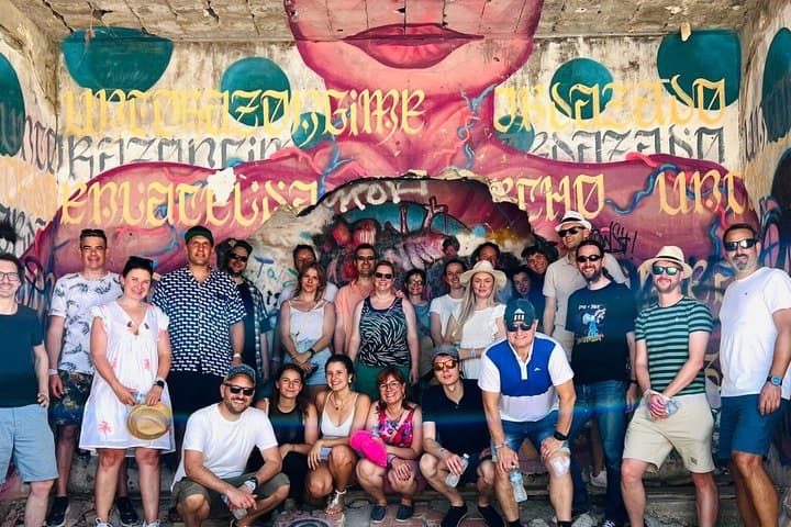 Tour Privado de Safari en Ibiza con Parada para Almuerzo en Restaurante de Playa — foto 3