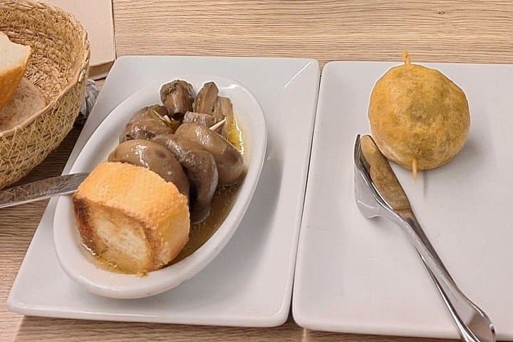 Tour Privato di Pintxos e Txakoli a San Sebastián — foto 3