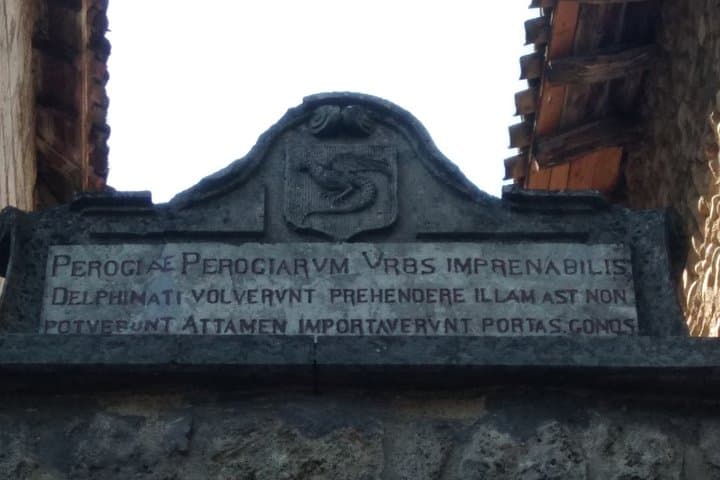 Tour Privado de Medio Día a la Ciudad Medieval de Perouges — foto 4