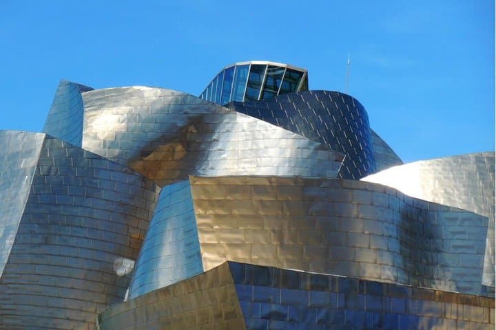 Tour Privado del Museo Guggenheim Bilbao con Guía Local — foto 4