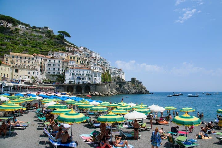 Kleingruppentour nach Positano, Amalfi und Sorrent von Neapel — Foto 3