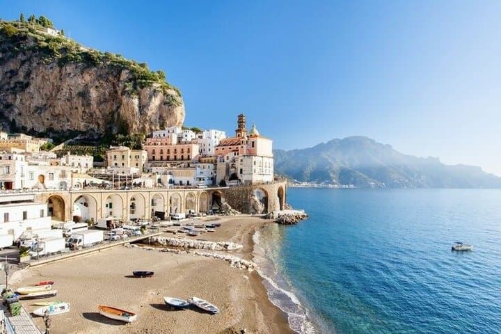 Kleingruppentour nach Positano, Amalfi und Sorrent von Neapel