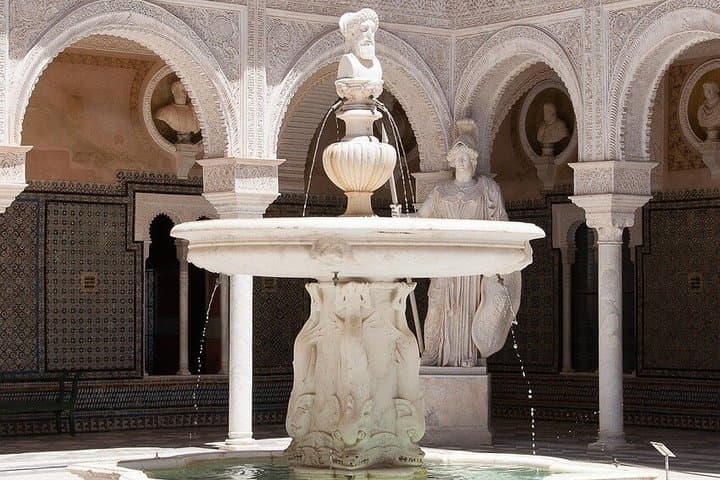 Sevilla: Tour durch den Palacio de las Dueñas und Casa de Pilatos — Foto 3