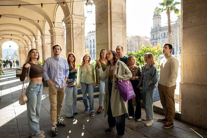 Tapas- und Wein-Tour durch die Seitenstraßen Barcelonas — Foto 4