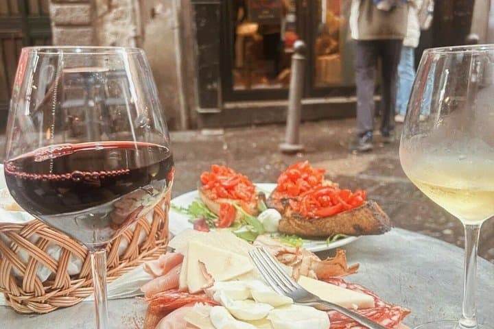 Mercato Storico di Pisa e Degustazione di Vini Nascosti — foto 3