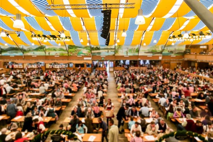 Tour de Oktoberfest en Múnich con Asientos Garantizados en la Carpa — foto 5