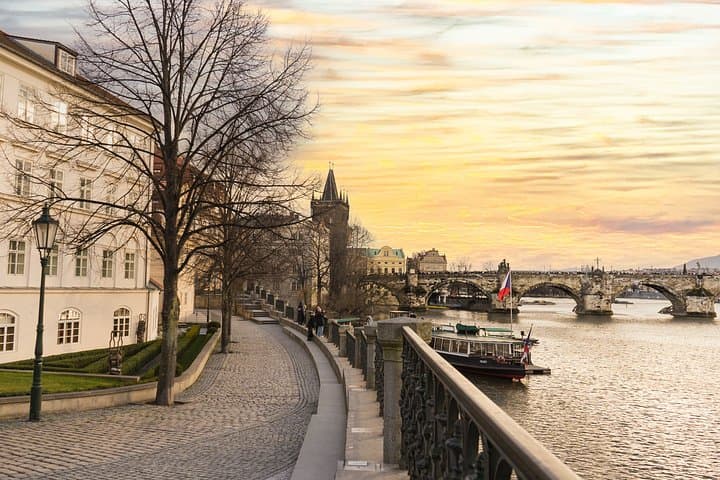 Tagesausflug von Berlin nach Prag mit Führung — Foto 4