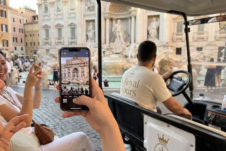 Tour Privado en Carrito de Golf por Roma con Degustación Culinaria — foto 3