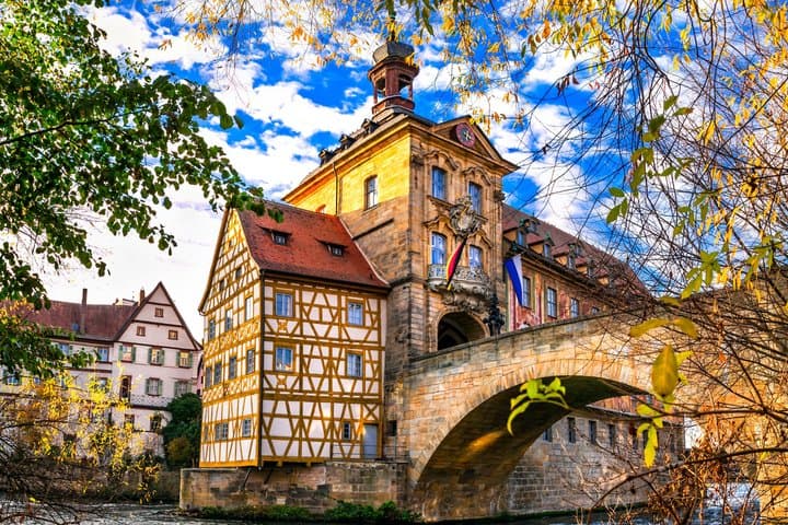 Ruta de los Cuentos de Hadas de Alemania y Canales de la Ruta Romántica - Tour Privado de 4 Días