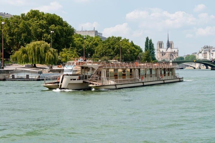 Biglietto per Crociera di 1 Ora sul Fiume Senna dall'Eiffel Tower — foto 2