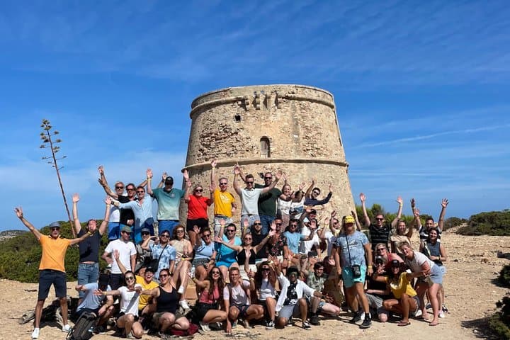 Tour Privado en Jeep Wrangler en Ibiza con Almuerzo en la Playa — foto 5