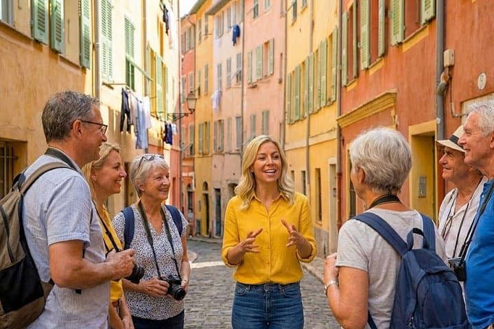 Tour a Piedi Guidato di Nizza Vecchia e Colline del Castello — foto 2