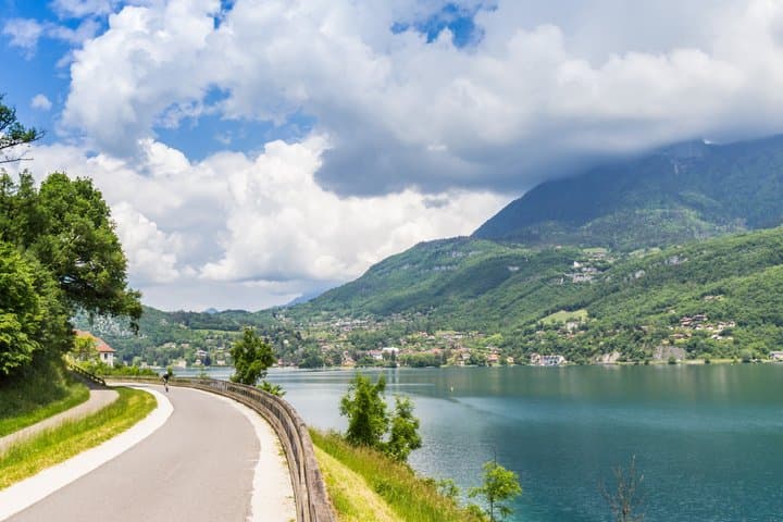 Privater Tagesausflug nach Annecy und zum Lac d'Annecy von Lyon — Foto 3