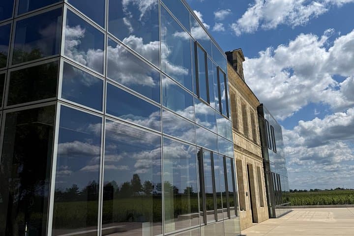 Turismo del vino high tech e innovazione a Bordeaux