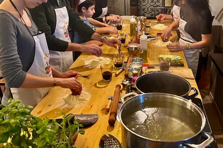 Glutenfreier Pasta-Kurs in Florenz mit unbegrenztem Wein — Foto 2