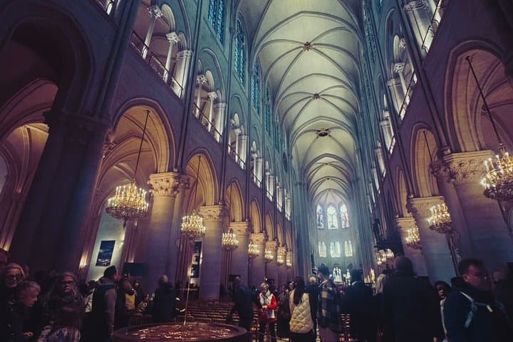 Visite guidée de la Cathédrale Notre-Dame - Paris — photo 4