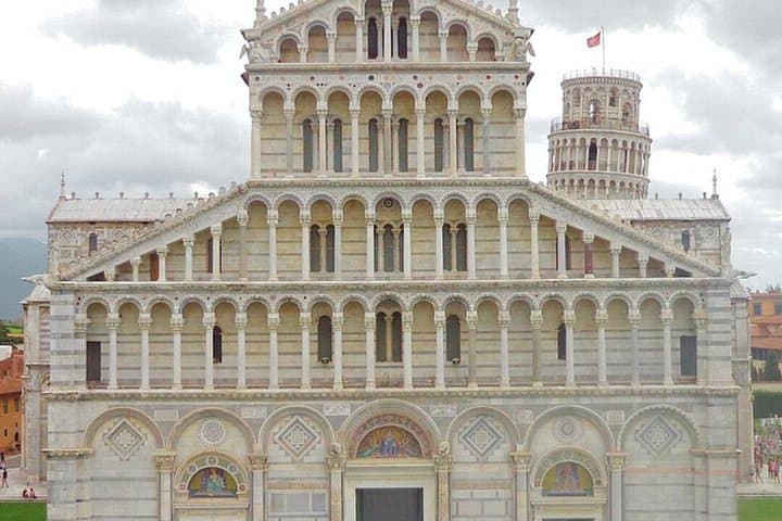 Tour a Piedi Audioguidato di Pisa con Guida Turistica — foto 3