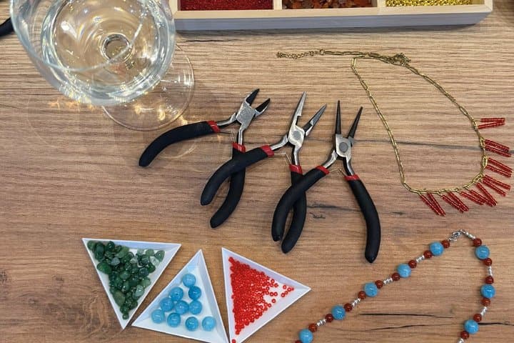 Schmuckwerkstatt mit unbegrenztem Wein - Valencia — Foto 3