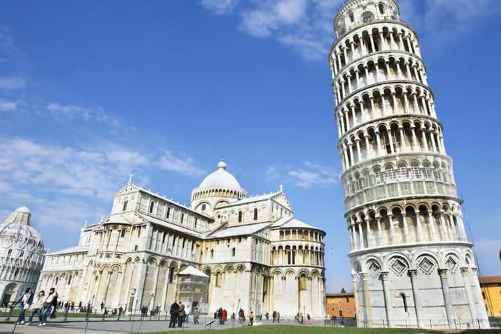 Pisa: Biglietto per la Torre Pendente e Siti Culturali con Audioguida