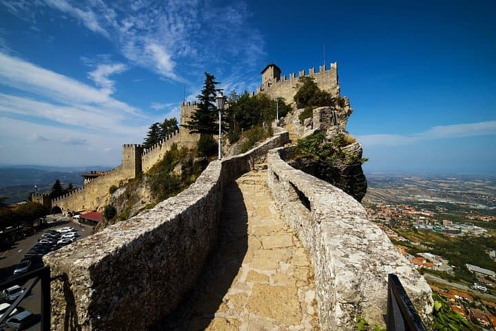 Tour Privado de un Día a San Marino desde Bolonia — foto 3