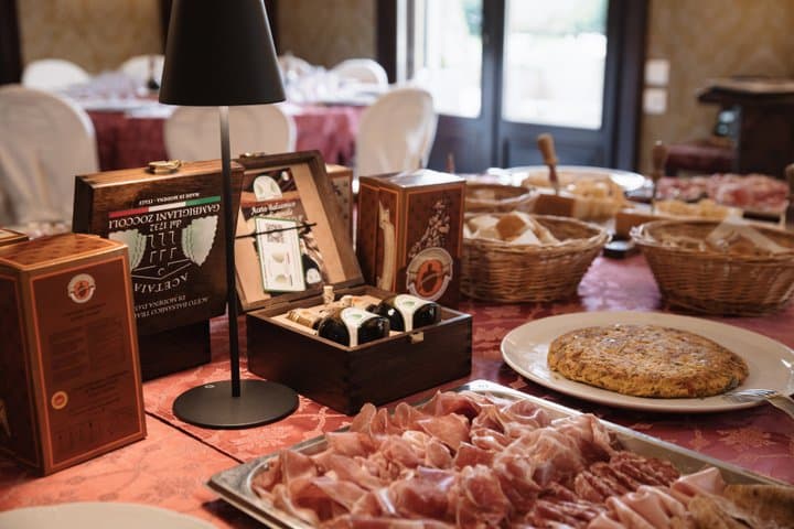 Pranzo e Degustazione di Aceto Balsamico Tradizionale di Modena