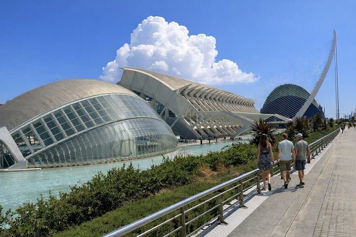 Tour Privado Personalizado a Pie en Valencia — foto 2
