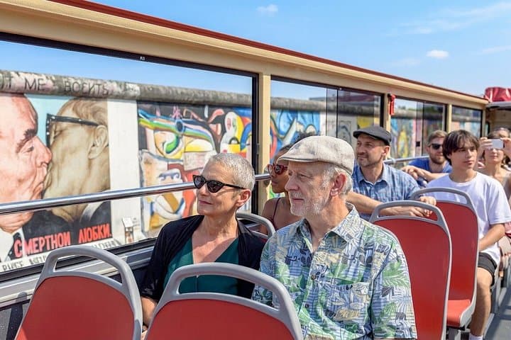 Tour panoramico in autobus del Muro di Berlino con sosta al Memoriale del Muro di Berlino — foto 2