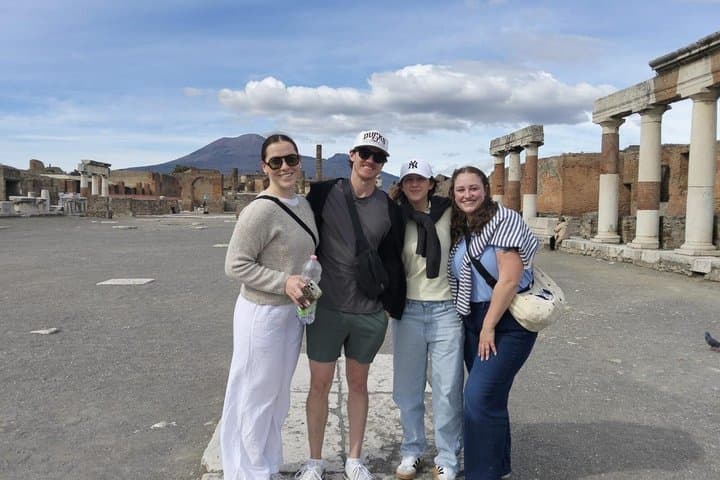Pompei da Napoli: Tour con trasporto e biglietto salta-fila — foto 3
