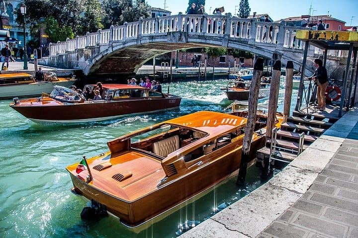 Taxi Acquatico Privato per la Stazione Santa Lucia di Venezia — foto 2
