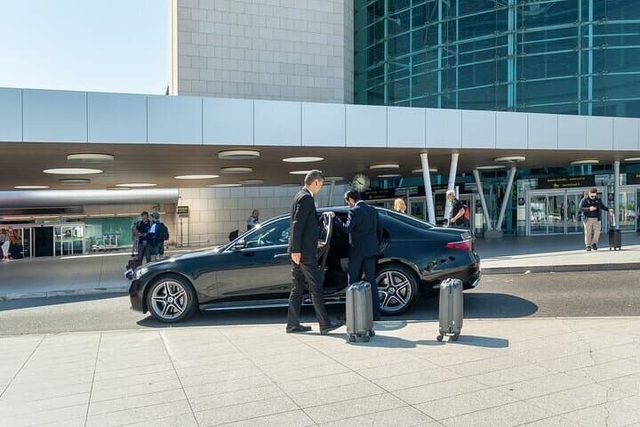 Trasferimento Privato da/per l'Aeroporto di Düsseldorf — foto 4