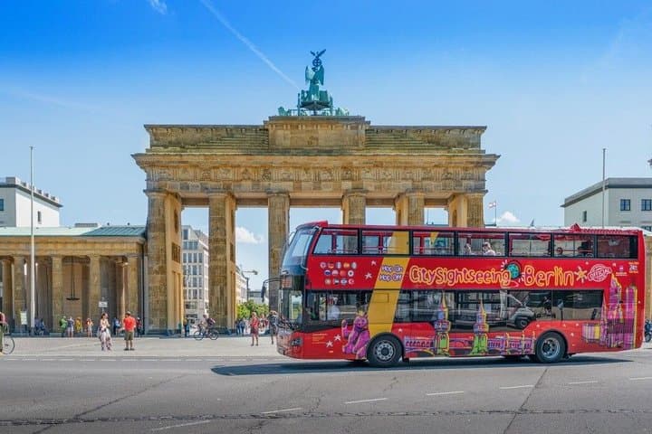 Tour in autobus hop-on hop-off City Sightseeing di Berlino