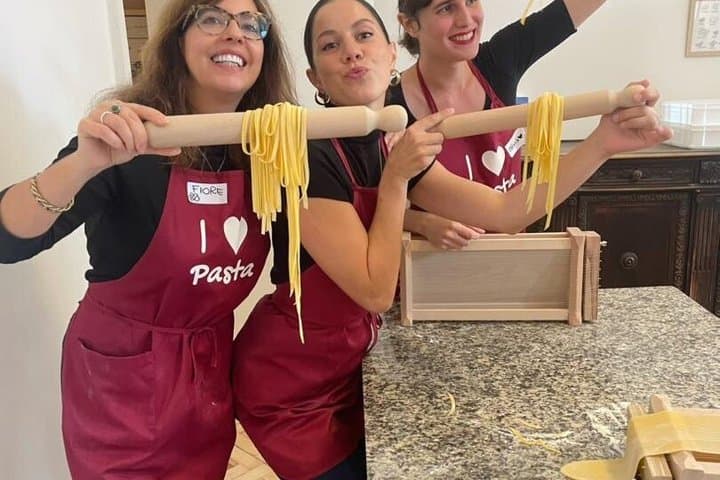Venedig: Praktischer Pasta- & Gelato-Kurs mit Wein bei San Marco — Foto 2