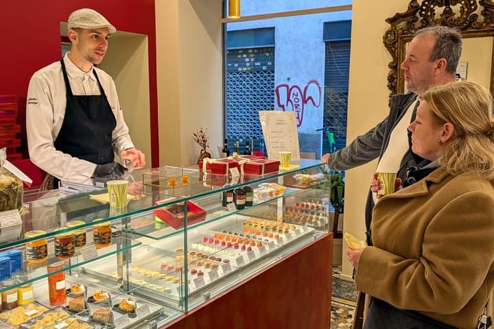 Tour de Diseño en Torino: Delicias Culinarias y Descubrimientos Artísticos