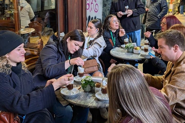 Tour de Diseño en Torino: Delicias Culinarias y Descubrimientos Artísticos — foto 2