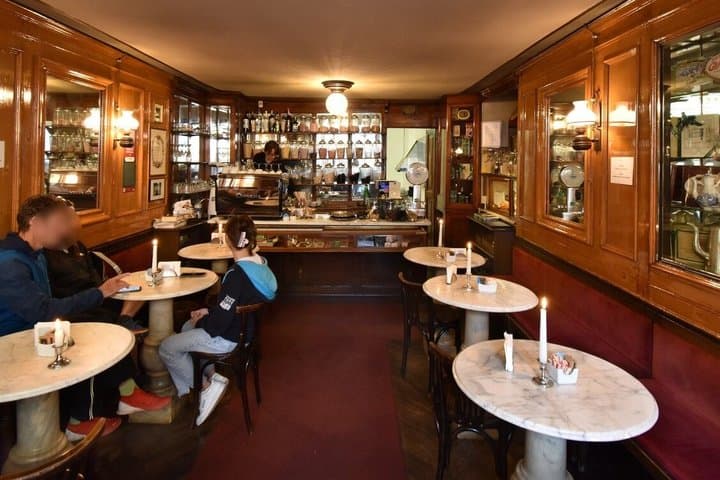 Tour de Diseño en Torino: Delicias Culinarias y Descubrimientos Artísticos — foto 5