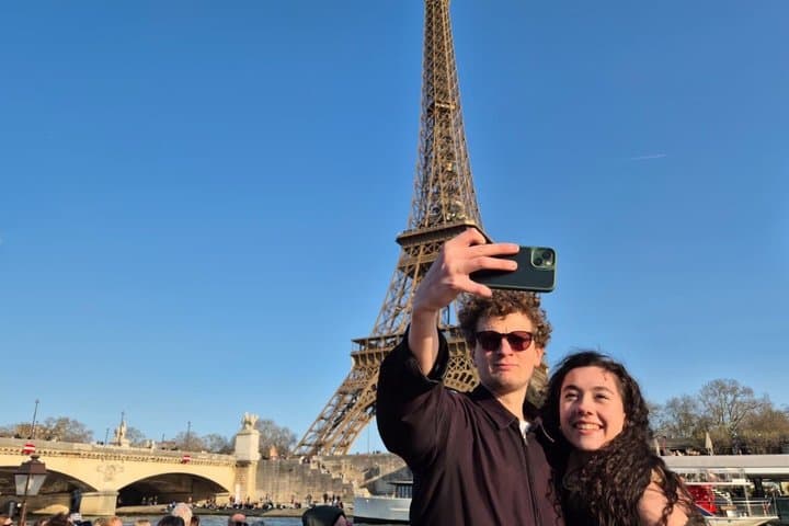 Seine-Rundfahrt mit Führung in Paris — Foto 3