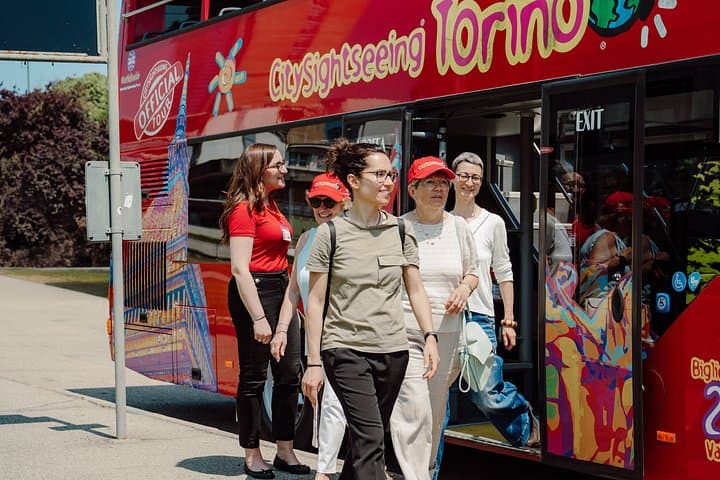 Stadtrundfahrt Turin im Hop-On Hop-Off-Bus — Foto 4
