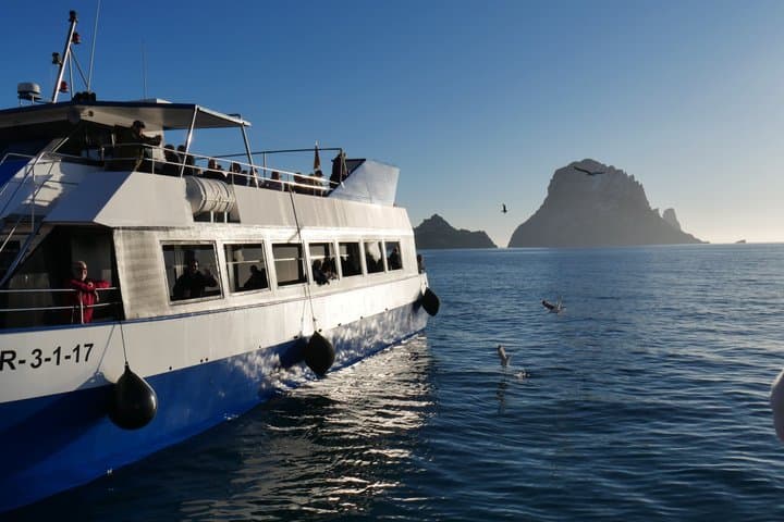 Ibiza: Es Vedrà Catamaran Cruise – Morning or Sunset — photo 1