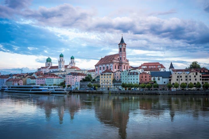Privater Transfer von München nach Passau mit Sightseeing-Stopp — Foto 2