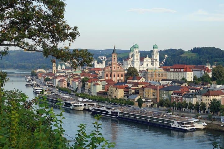 Privater Transfer von München nach Passau mit Sightseeing-Stopp — Foto 1
