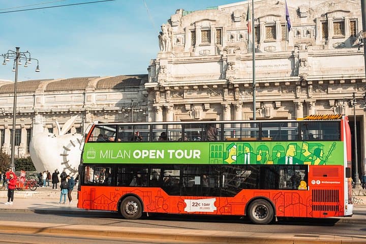 Visite de Milan en bus à arrêts multiples pendant 24 heures avec guide audio — photo 3